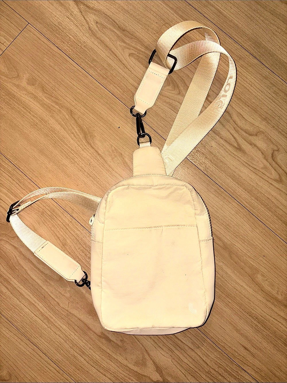 Lole Everywhere Crossbody Bag 2L Cream